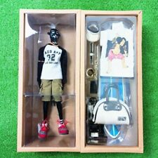 HOTTOYS PAZO ART ENJOY THE SURFING WORLD PEACEKEEPER PAL Wong Designer Toy w/Box picture