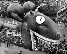 8x10 Print Historic Sea Serpent Macy's Thanksgiving Day Parade 1937 #SEAP picture