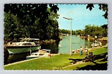 Bobcaygeon-Ontario, Trent Canal Waterways, Antique Vintage Souvenir Postcard picture