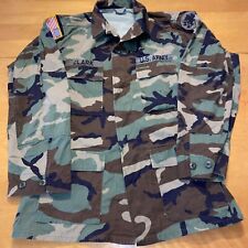 Men’s Army Hot Weather Coat Woodland Camo Size Medium Long Sleeve picture