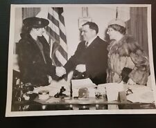 MAYOR LAGUARDIA MANHATTAN NYC VINTAGE ORIGINAL PHOTO 1937 COOKING EXPOSITION picture