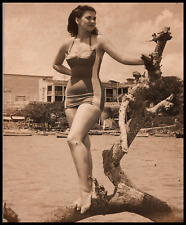 CUBA CUBAN ACTRESS RAQUEL REVUELTA SWIMSUIT PORTRAIT 1950s ORIG PHOTO 400 picture
