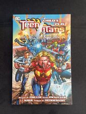 DC - TEEN TITANS - CHILD'S PLAY - Trade Paperback picture