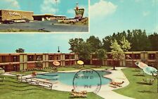 Holiday Inn - Sioux Falls, South Dakota Vintage Postcard picture