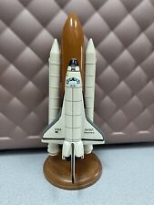 SPACE SHUTTLE DISCOVERY NASA MODEL 1/200 SCALE picture
